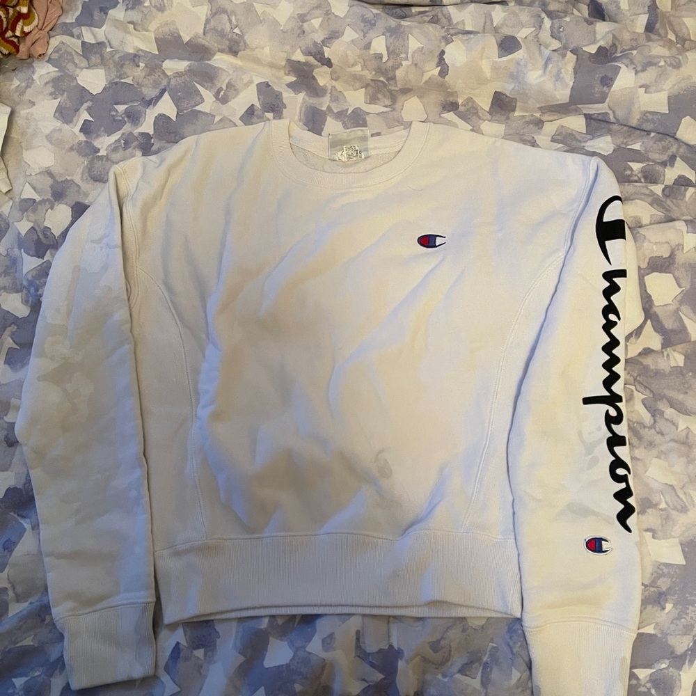 Champion Women's White Logo Sweatshirt